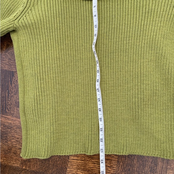 Royal Merino Olive color shawl collar cardigan. Size M - Picture 8 of 9